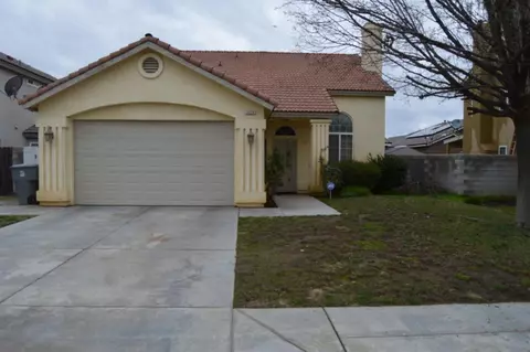 1420 Deborah Ln, Madera, CA 93637 photo 1