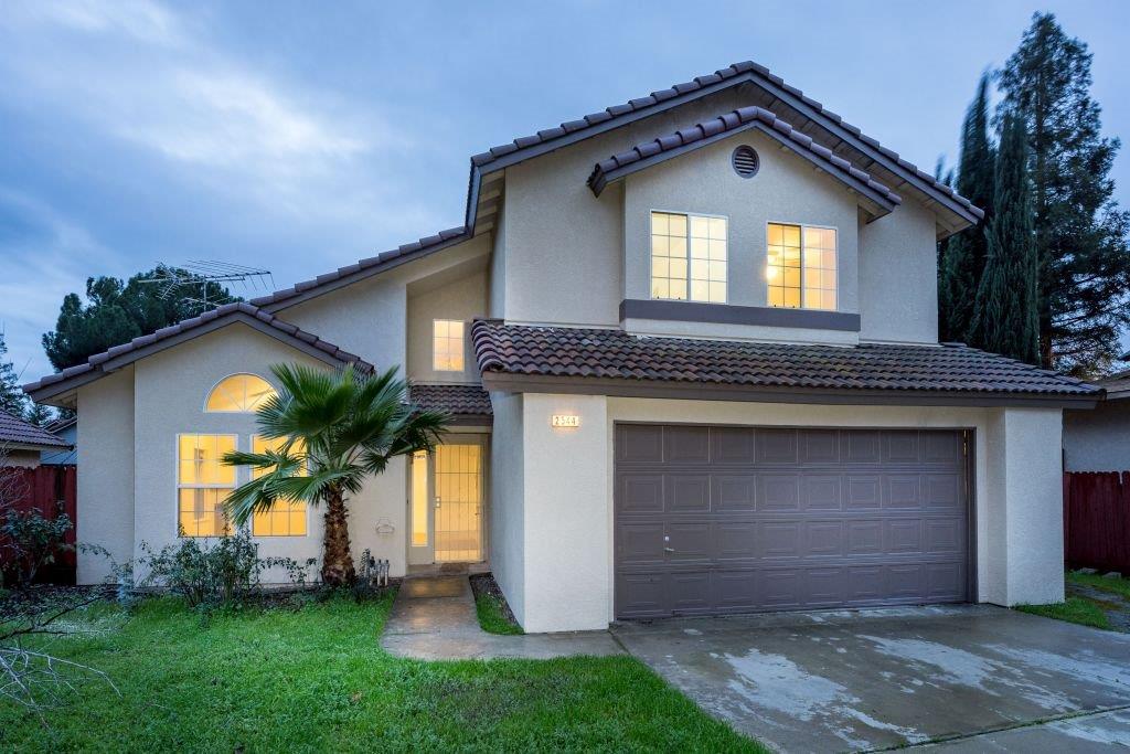 2544 Sierra Ave, Clovis, CA 93611 photo 1