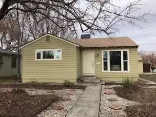 372 W Yale Ave, Coalinga, CA 93210 photo 1