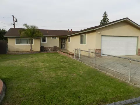 143 10th St, Clovis, CA 93612 photo 1