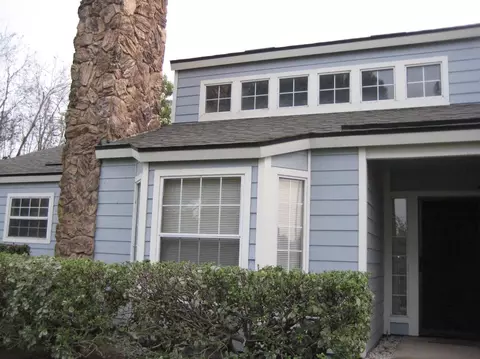 1467 Mayflower Way, Clovis, CA 93612 photo 1