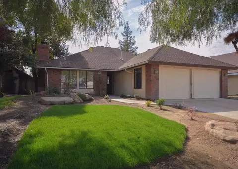 1412 Barstow Ave, Clovis, CA 93611 photo 1