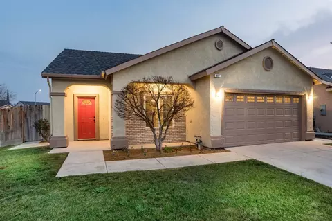 927 Perkins Ave, Madera, CA 93637 photo 1