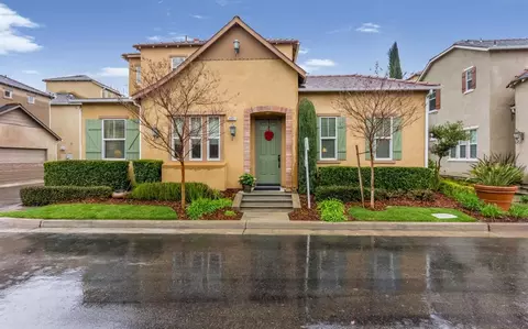 3865 Loyola Ln, Clovis, CA 93619 photo 1