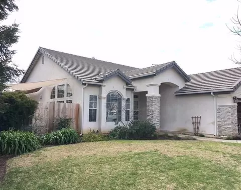 1952 Cromwell Ave, Clovis, CA 93611 photo 1