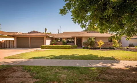 136 E Simpson Ave, Fresno, CA 93704 photo 1