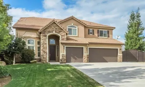 785 W Fremont Ave, Clovis, CA 93612 photo 1