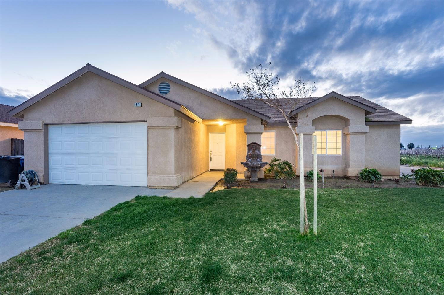 57 N Harrison, Sanger, CA 93657 photo 1