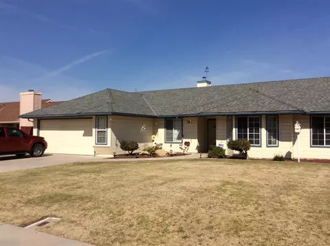 15782 Orchard Ave, Kerman, CA 93630 photo 1