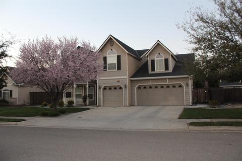 1098 Prosperity Dr, Lemoore, CA 93245 photo 1