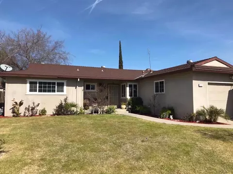 51 W National Ave, Clovis, CA 93612 photo 1