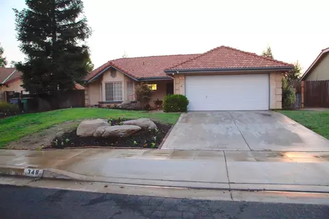 348 Magnolia Ave, Clovis, CA 93611 photo 1