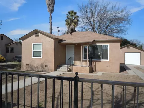 3953 E Heaton Ave, Fresno, CA 93702 photo 1