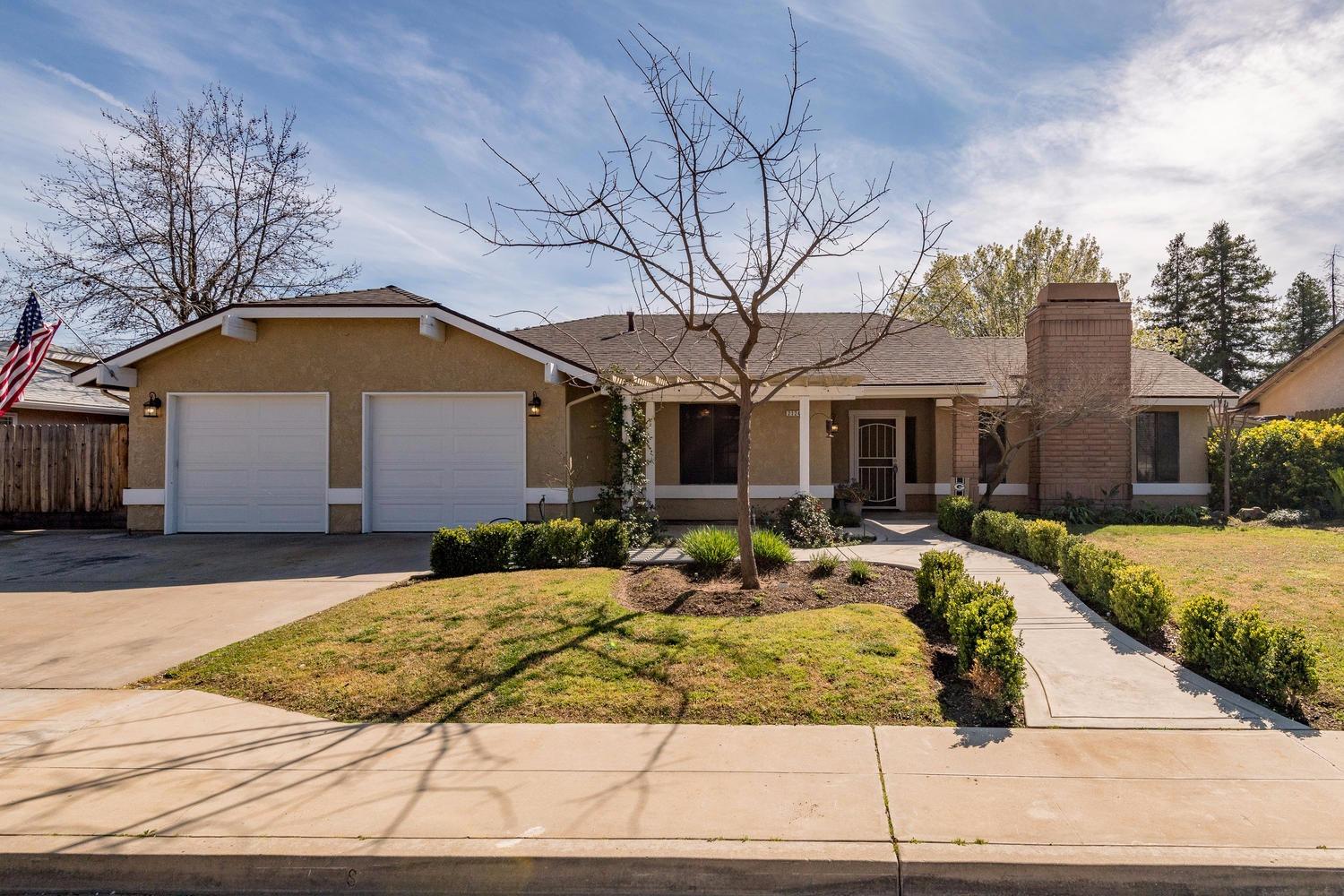 2124 San Jose Ave, Clovis, CA 93611 photo 1