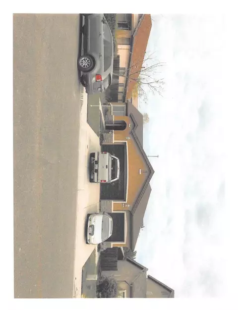 169 Monarch Rd, Madera, CA 93638 photo 1