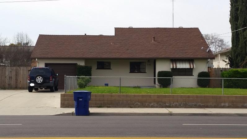 1410 Minnewawa Ave, Clovis, CA 93612 photo 1