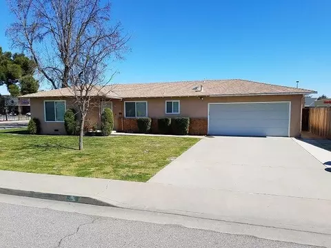 5 W Spring Ln, Lemoore, CA 93245 photo 1