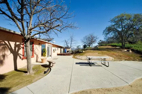 26274 Dry Pond Rd, Clovis, CA 93619 photo 1