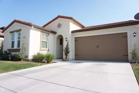 3448 Flint Ave, Clovis, CA 93619 photo 1