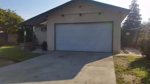 2851 Winery Ave, Clovis, CA 93612 photo 1