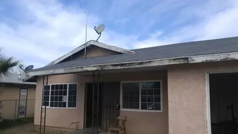 1021 E Samson Ave, Fresno, CA 93706 photo 1
