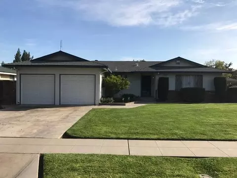 3036 E Balch Ave, Fresno, CA 93721 photo 1