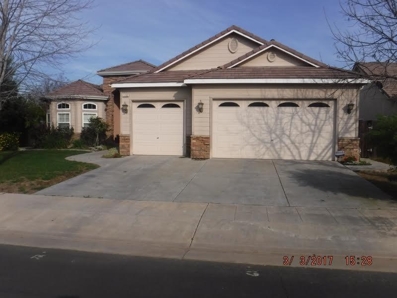 1193 N Karen Ave, Clovis, CA 93611 photo 1