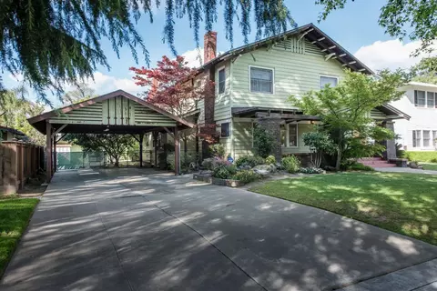 733 E Peralta Way, Fresno, CA 93704 photo 1