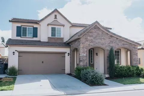 867 Maine Ave, Clovis, CA 93619 photo 1