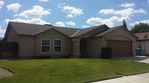 3002 Winter Way, Madera, CA 93637 photo 1