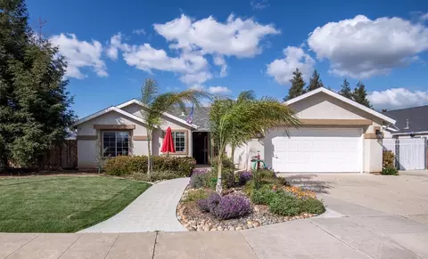 2933 Saginaw Ave, Clovis, CA 93611 photo 1