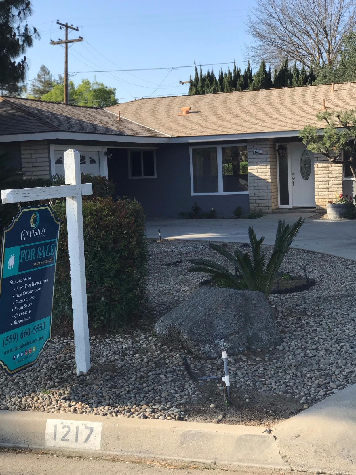 1217 De Cesari Ave, Madera, CA 93637 photo 1