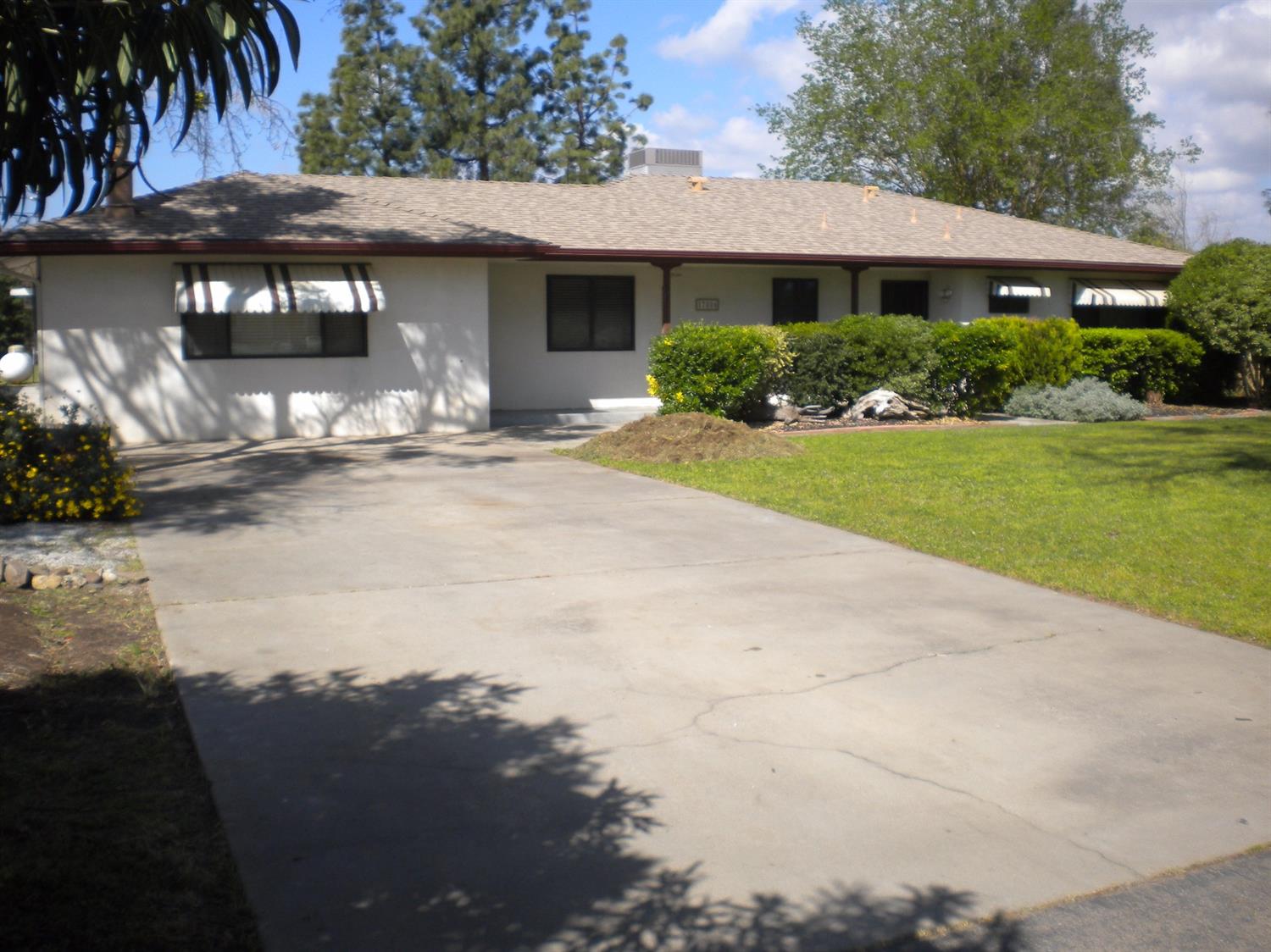 17806 Short Rd, Madera, CA 93638 photo 1