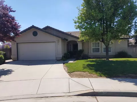2826 Eagle Way, Madera, CA 93637 photo 1