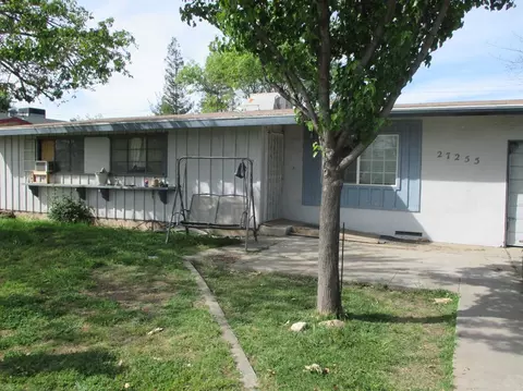 27255 Saunders Rd, Madera, CA 93637 photo 1