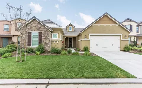 3436 Trenton Ln, Clovis, CA 93619 photo 1