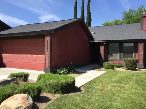 1006 E Oakridge Ave, Visalia, CA 93292 photo 1