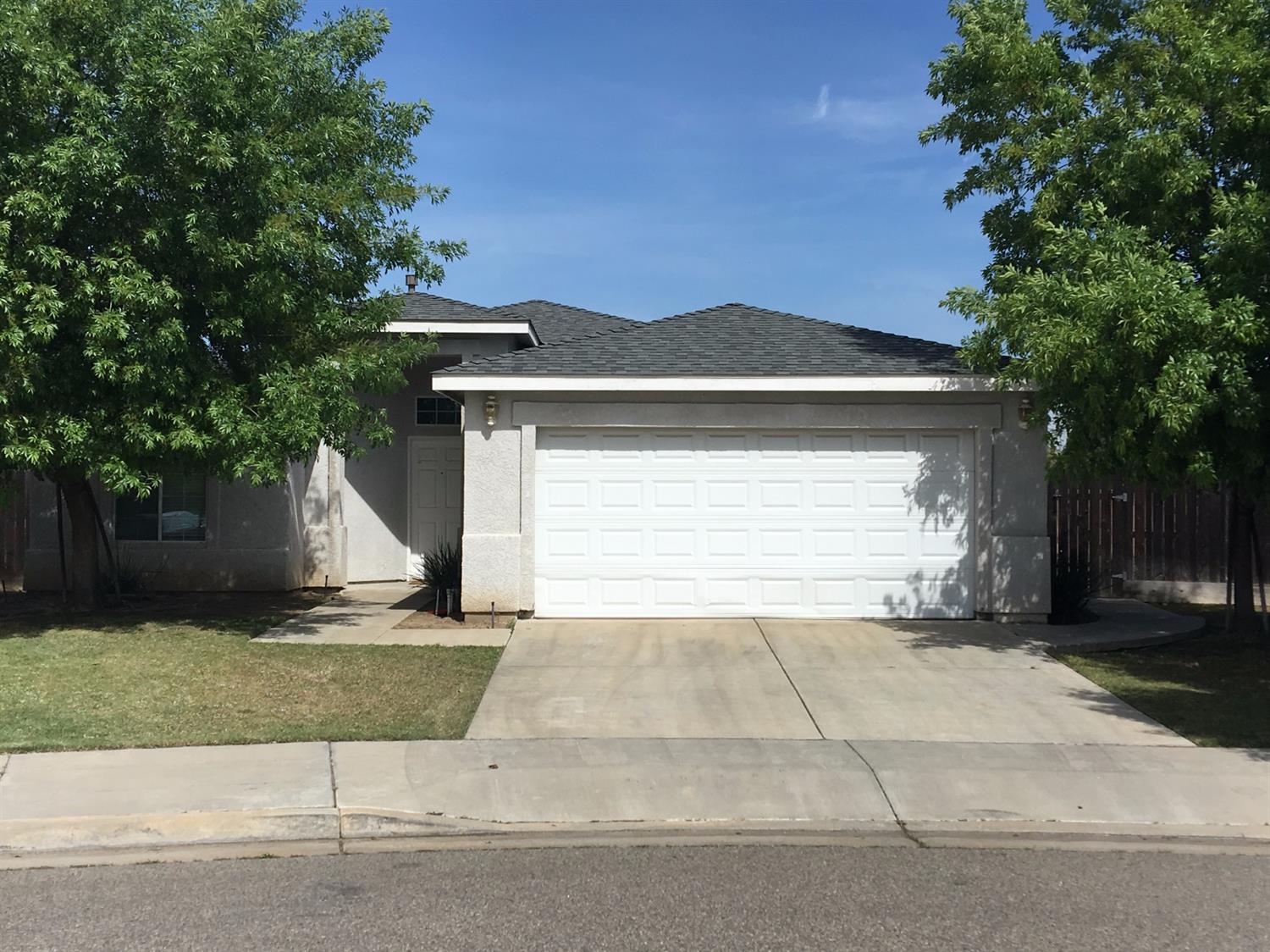 2611 Sierra Madre Ave, Clovis, CA 93611 photo 1