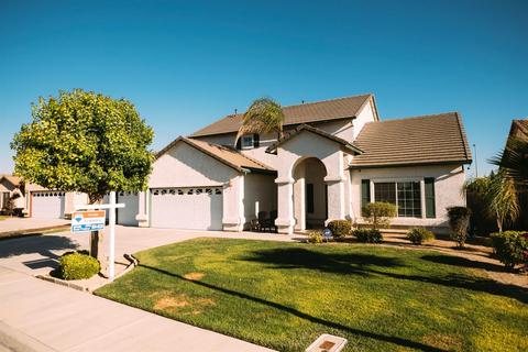 985 Maple Ave, Fowler, CA 93625 photo 1