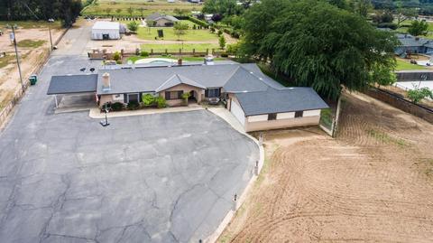 8115 E Paul Ave, Clovis, CA 93619 photo 1