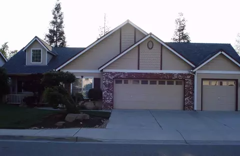 1762 N Caesar Ave, Clovis, CA 93619 photo 1
