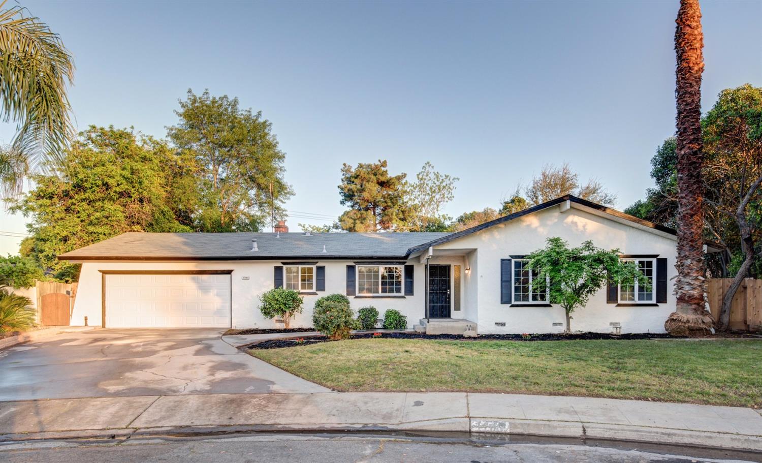 1786 Portals Ave, Clovis, CA 93611 photo 1