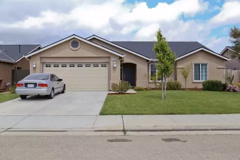 1934 Hunter Ave, Sanger, CA 93657 photo 1