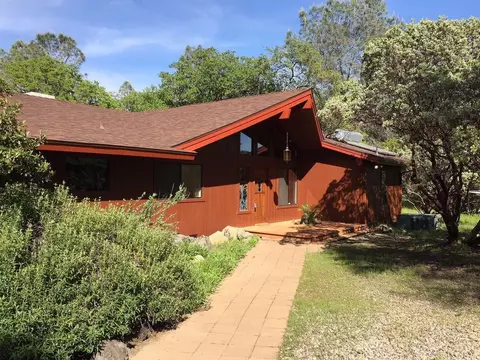 31569 Hazelwood Dr, North Fork, CA 93643 photo 1