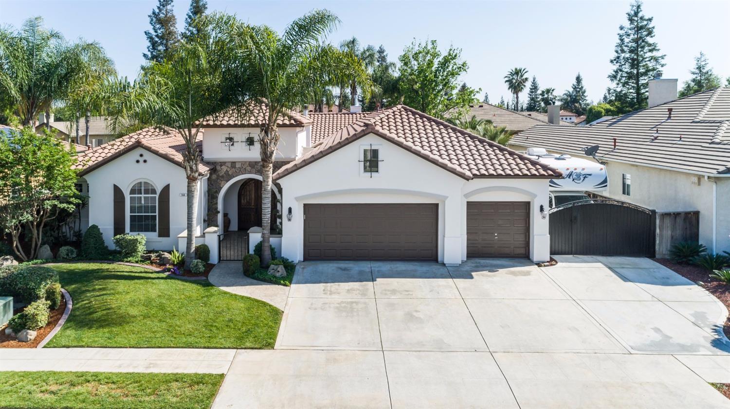 166 Houston Ave, Clovis, CA 93611 photo 1