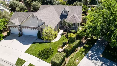 200 Trenton Ave, Clovis, CA 93619 photo 1