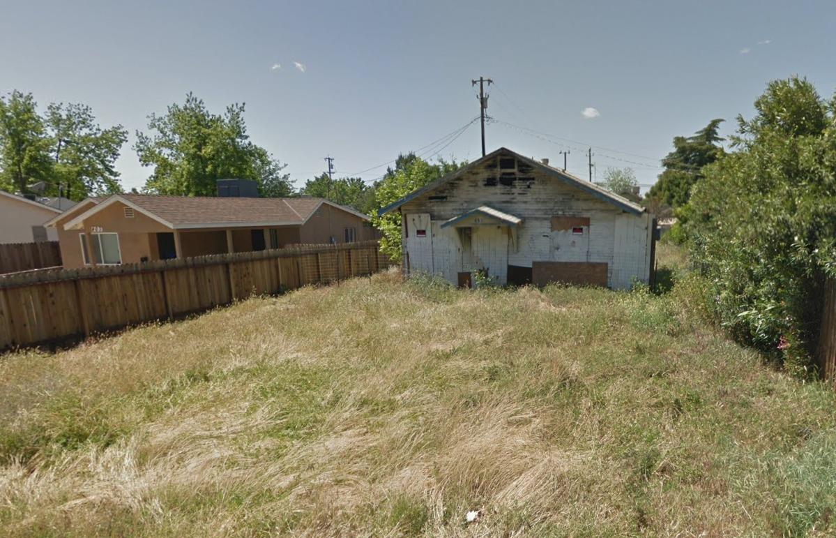 401 N St, Sanger, CA 93657 photo 1