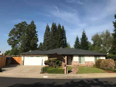 2196 Jenni Ave, Sanger, CA 93657 photo 1