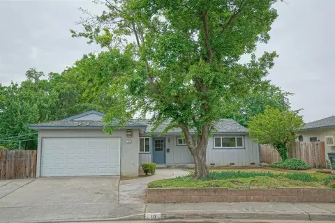 10 W Holland Ave, Clovis, CA 93612 photo 1