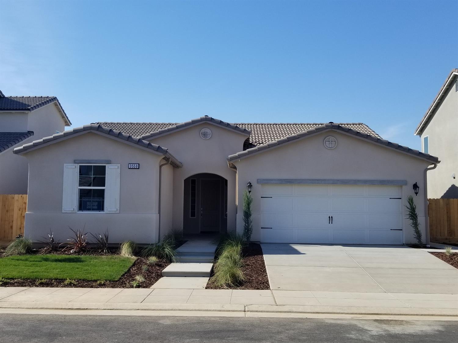 3550 Portals, Clovis, CA 93619 photo 1